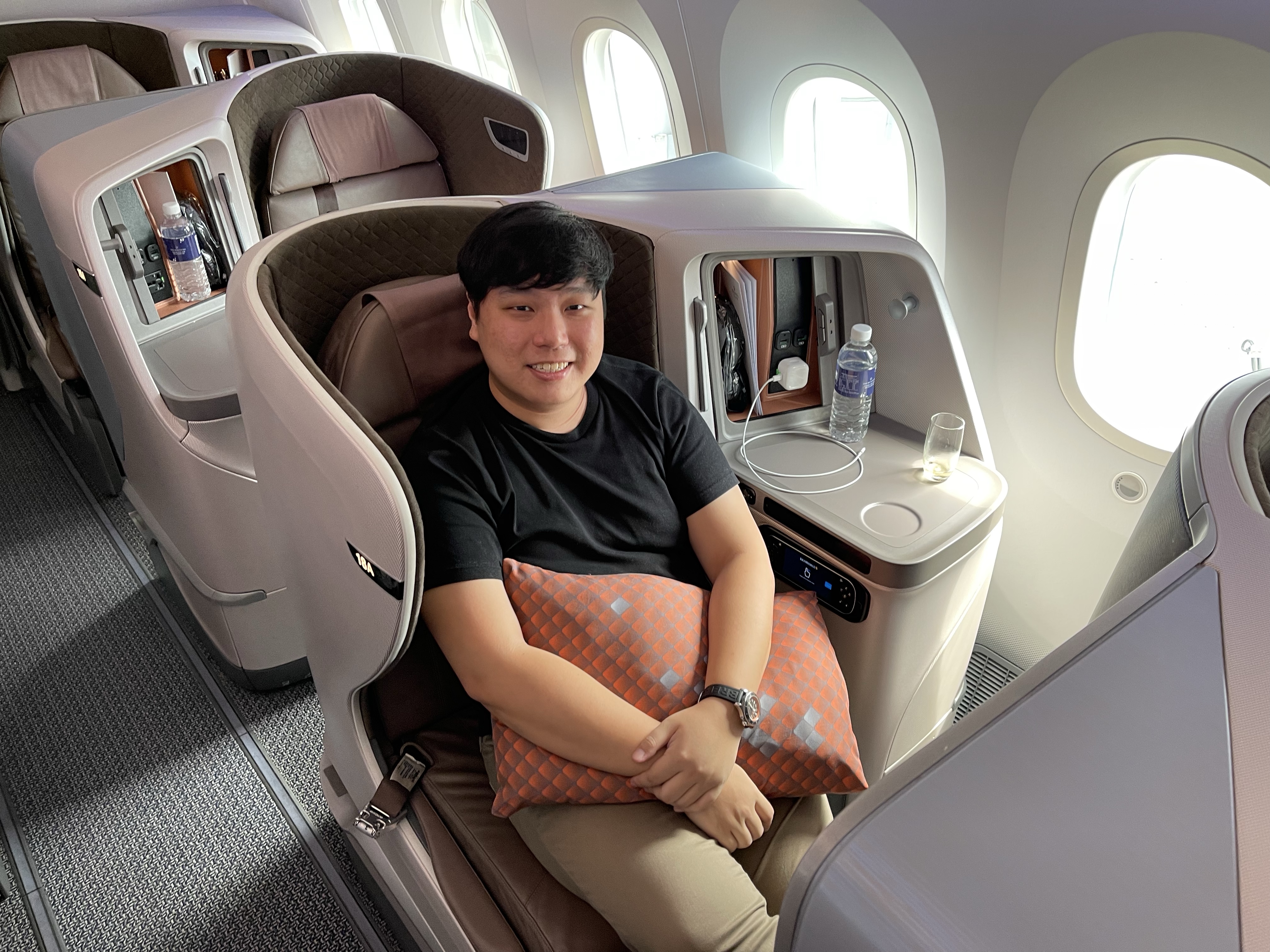 Flying Taipei to Ho Chi Minh - How to Choose the Best Entry Service?
